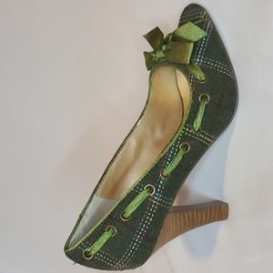 Steve Madden Peep Toe Pumps